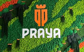 Praya Boutique